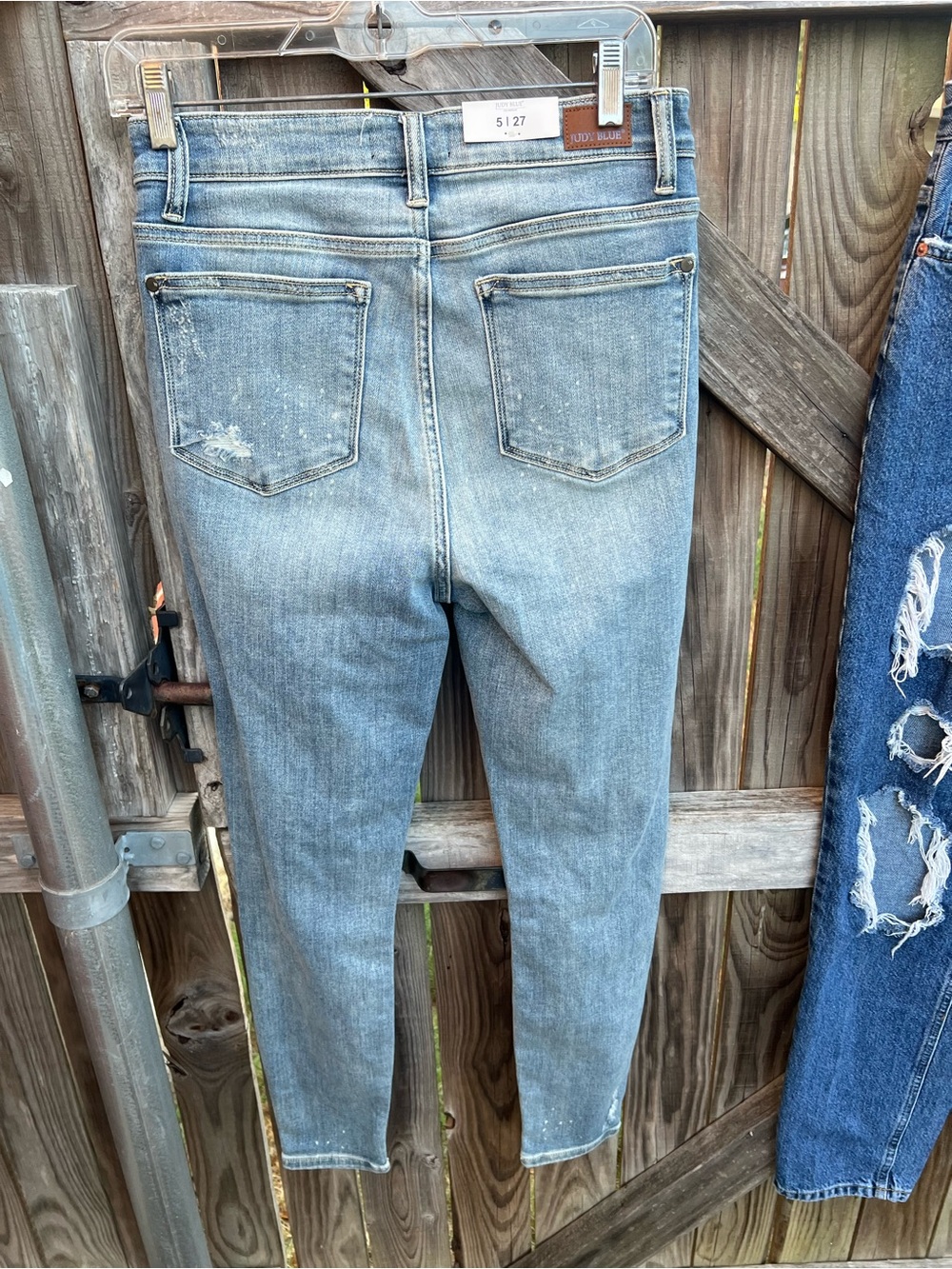 Judy Blue Distressed Light Blue paint splatter Skinny Jeans - Picture 3 of 11